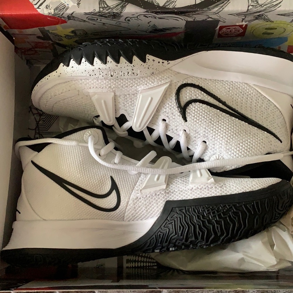 Nike GSB Kyrie 7
